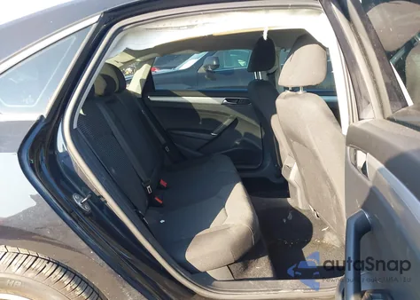 2017 Volkswagen Passat 1.8T S из США, поврежденный, VIN 1VWAT7A33HC048516